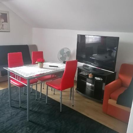 Ustronie Apartman Zgierz Kültér fotó