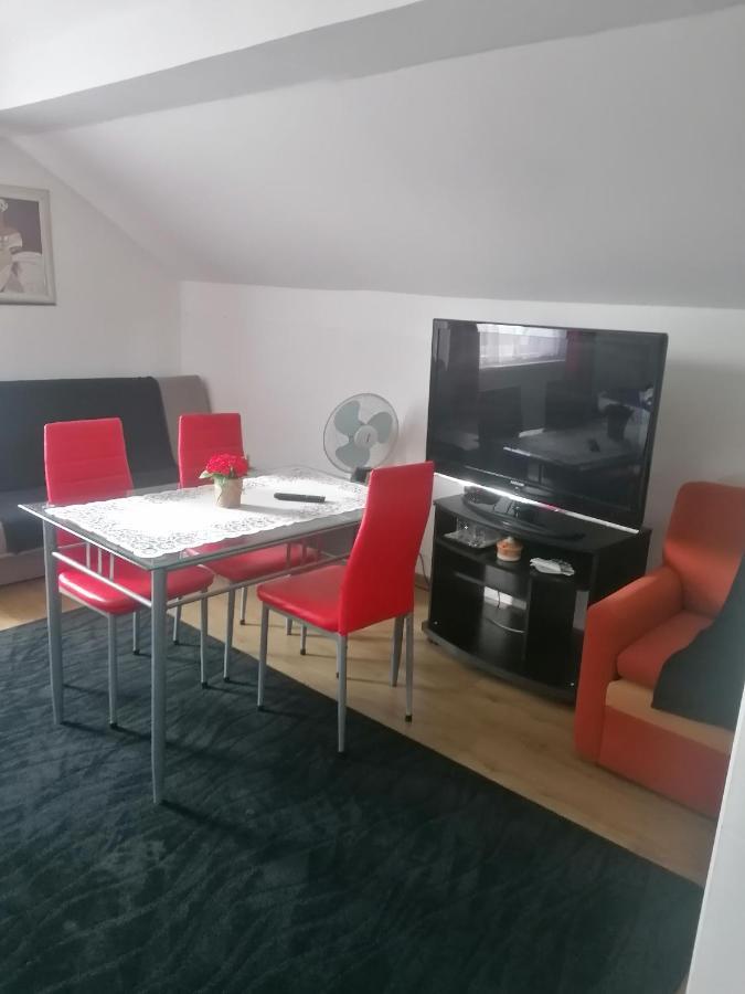 Ustronie Apartman Zgierz Kültér fotó